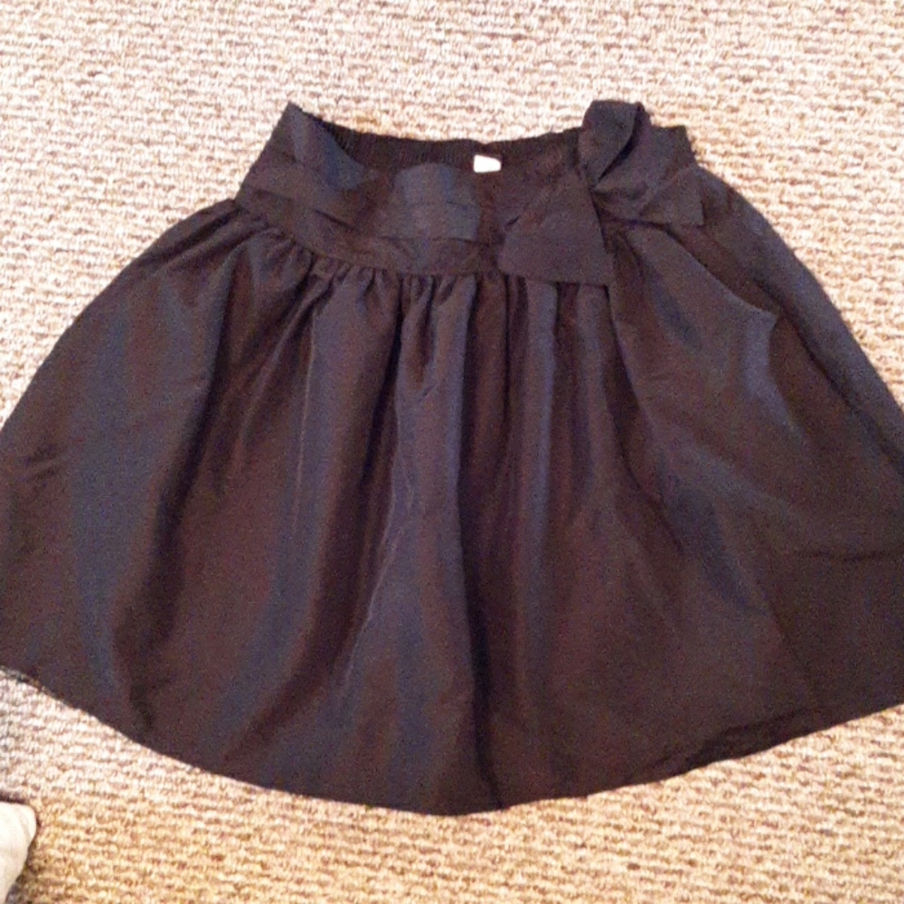 Black skirt